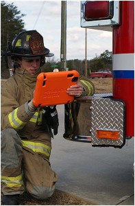 firefighter_with_ipad
